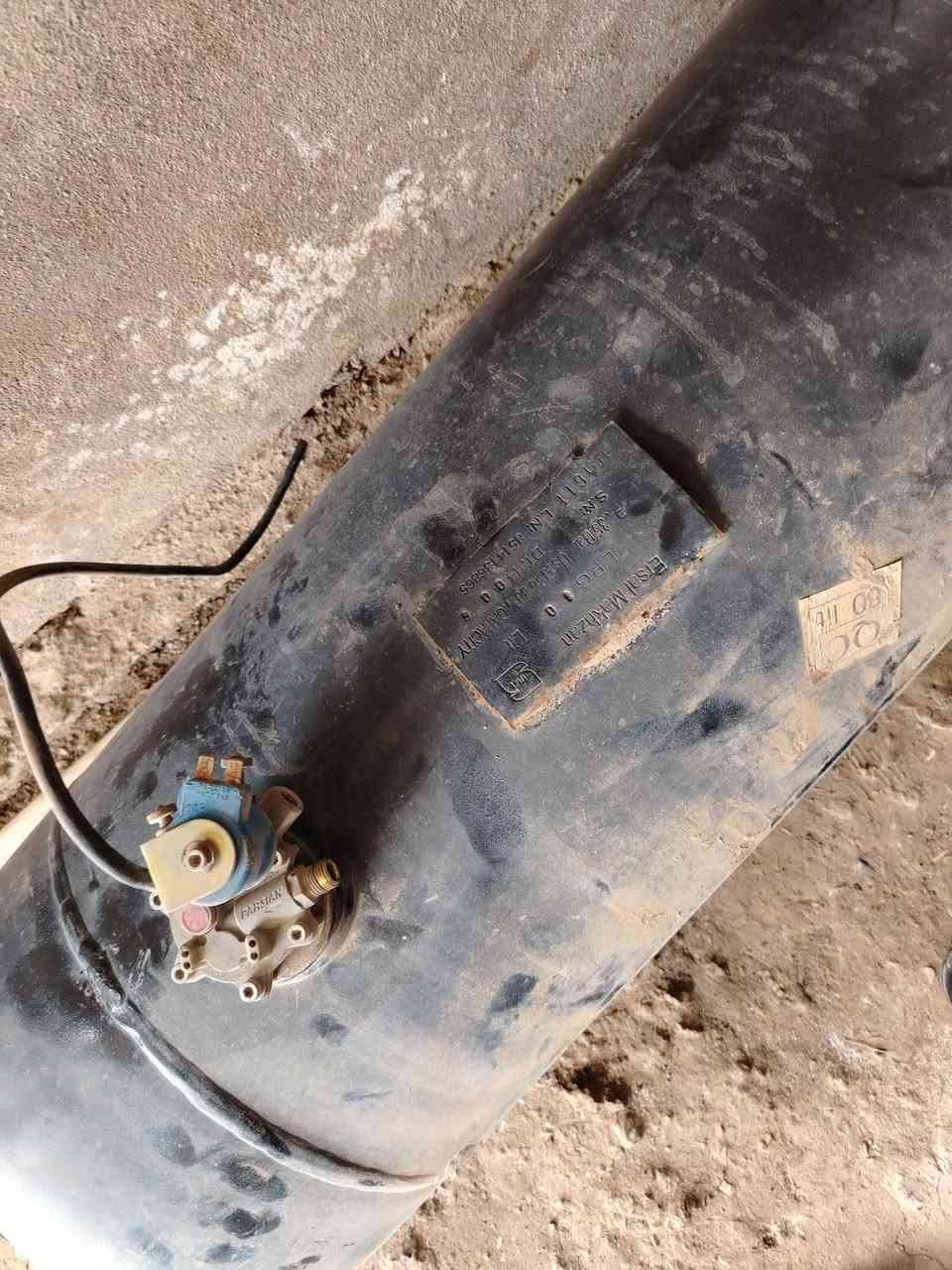 تانکی غازی ئیرانی 80 لیتر کامیل ئاشیەی ڵاگاڵا بۆ  فڕۆشتن ئەگەر مشتەری نیت سەری خۆموخۆشیت ماێشنە سحری 240 هەزارو محەمالا


**إذا كنت صاحب هذا الإعلان وتريد حذفه لأي سبب، رجاءا أرسل رسالة إلى الدعم الفني**