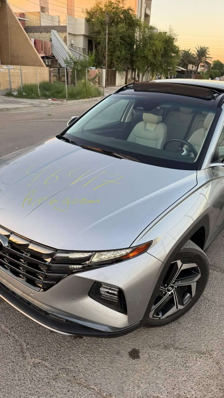 ......هونداي توسان بانزين موديل2024
....لمتد فوووول مواصفات بانوراما 
......... أعلى فئة بالتوسان جديدة جدا
....ماشية 14400 ميل حقيقي 
........لون سلفر فضي
..داخل جلد ابيض
...سيارة بدون إيرباك بدون تبديل بدون حادث
......المواصفات 
.... لمتد vip فول الفول أمريكي 
لون السيارة سلفر فضي 
.............. LIMITED VIP
1- بصمة تشغيل 
2- بصمة أبواب لمس دخول ذكي 
3- بنوراما على طول السيارة 
4- صندوق كهرباء شفط 
5- كامرات 360 درجة
 ( جانبية - أمامية - خلفية ) 
6- كامرات مع الأشارة 
7- السيارة تتقدم وترجع بالبصمة 
8- تبريد وتدفئة بالكشنات كشنات أمامية وتدفئة بالكشنات الخلفية
9- رادرات وسياقة ذاتية 
10- الكشنات الأمامية كهرباء 
11- أضواء محيطية 
12- كشنات خلفية هيتر 
13- مرايات تعتيم ذاتي 
14- أبل كار بلي 
15- أندرويد أوتو 
16- شاشة دجيتل 3 أشكال للقيادة 
17- أشاير ترحيب 
18- أضواء أمامية LED زنون 
19- أضواء خلفية LED
20- نظام سماعات BOOS🔊🔊
21- فول أوامر صوتية 
22- جامات أوتو 
23- قطعتين تبريد 
24- إشارات ب المري
25- كير دگم 
26- شفتات ستيرن 
27- تحكمات ستيرن 
28- السيارة فور ويل 
29- هاند بريك بصمة 
30- شحن واير ليس 
31- منافذ شحن 
32- أوتو هولد 
33- تشغيل عن بعد 
34- السيارة أوتو بارك 
35- حساسات أمامية 
36- حساسات خلفية 
37- گير ٣أنظمة أيكو وسبورت ونورمل 
38- رادار أمامي رادار خلفي رادار جانبي 
39- نقطة عمياء 
وبعد بيها هوآآي مواصفات 
للبيع بدون مراوس
السيارة بدون رقم تترقم بأي محافظة عدا كردستان 
العنوان بغداد
تلفون أو واتساب***********
