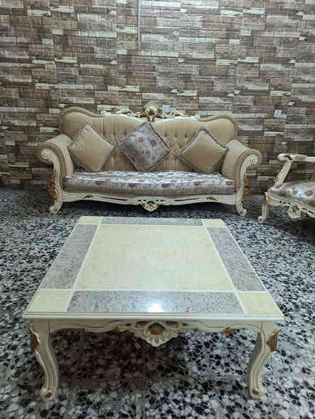 تخم تركي زان 10 مقاعد استعمال قليل السعر ٦٠٠ المكان كوفه حي كنده ***********
