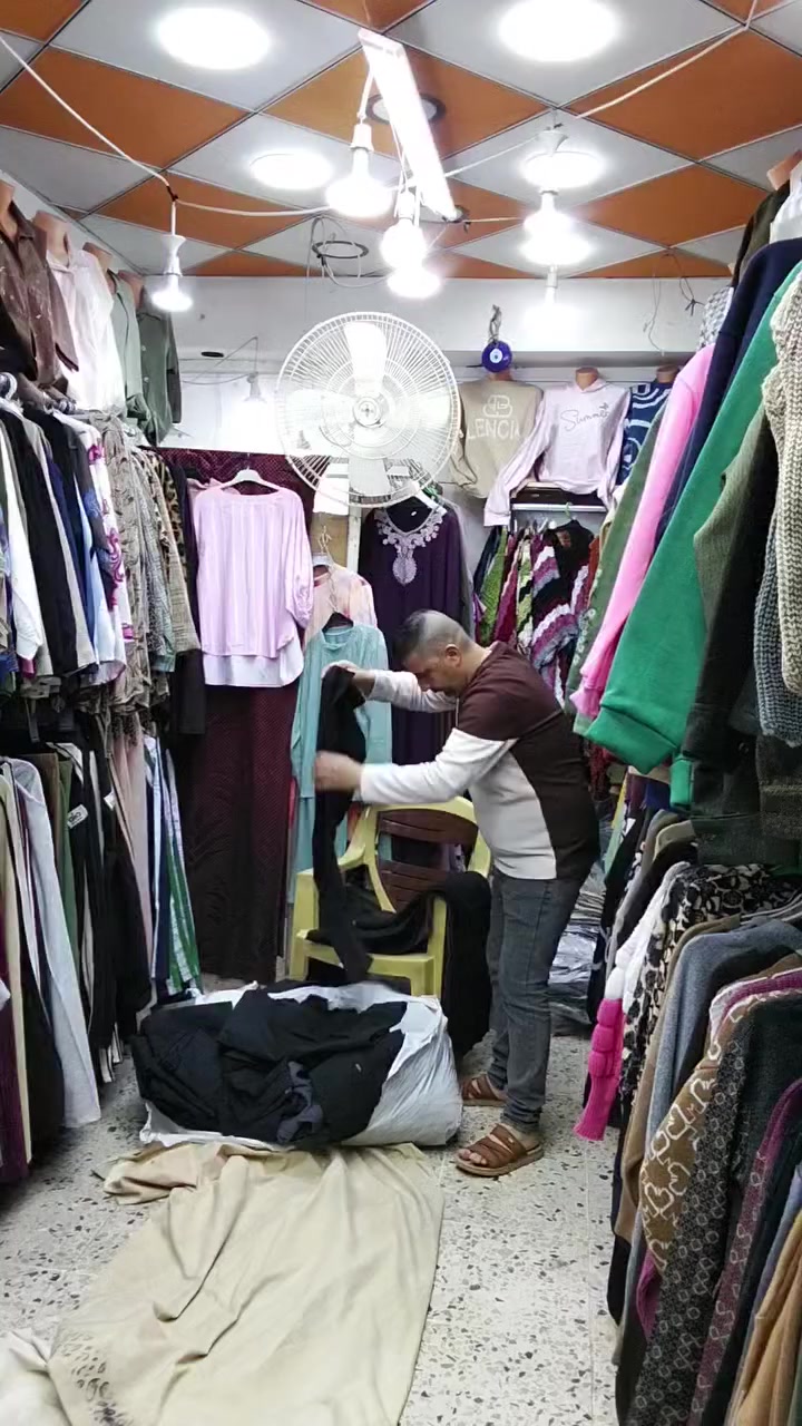 بنطرون جينز وجارلس ب 5 فقط لاغير قياسات كامله


**إذا كنت صاحب هذا الإعلان وتريد حذفه لأي سبب، رجاءا أرسل رسالة إلى الدعم الفني**