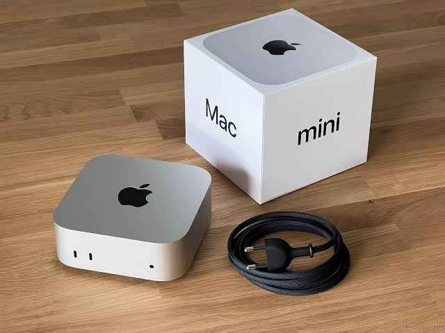 للبيع: Mac Mini M3 
المعالج: شريحة M3
الذاكرة: 256GB SSD فائقة السرعة.
النظام: يحتوي على نظامين (Dual System) يعملان معاً:
macOS: النظام الأصلي من أبل بكامل استقراره.
Windows: مفعل مدى الحياة (جاهز لكل برامج الويندوز التي ).

✅ يجمع بين فخامة أبل وعملية ويندوز في صندوق واحد صغير.
✅ مثالي للمصممين، المبرمجين، أو أصحاب الأعمال الذين يحتاجون برامج من النظامين.
✅ حالة الجهاز ممتازة وجاهز للاستخدام الفوري.
📍 الموقع: النجف الاشرف
💰 السعر: خاص 
📞 للتواصل والاستفسار: *********** النجف, العراق
