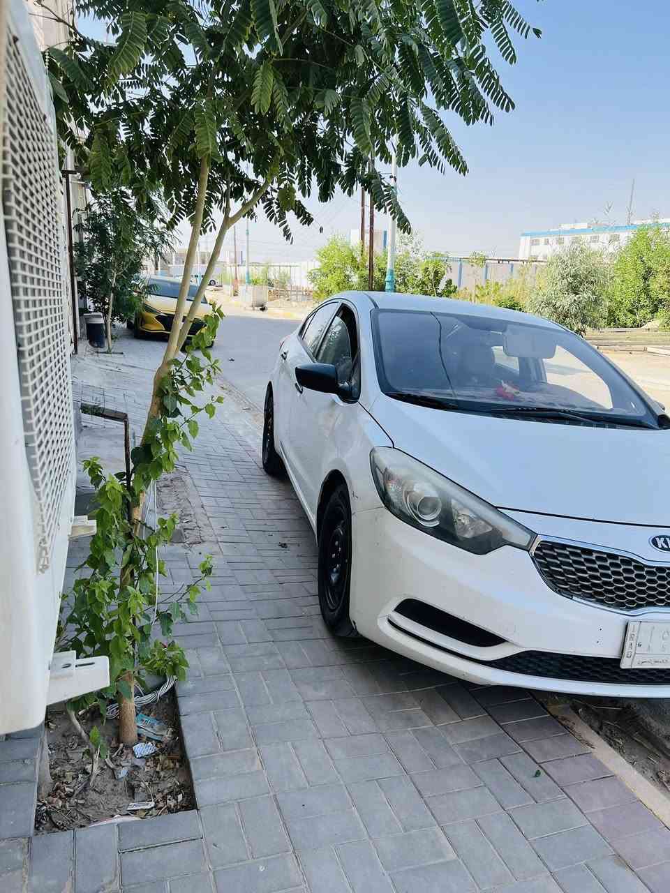 السلام عليكم
سيراتو مديل٢٠١٤جاهزه من كلشي تبريد حداديه مكينه 

بيها فقط البنيد صبغ بدون فتح ولاتبديل

١١٠وبيه مجال مكاني سماوه ***********
