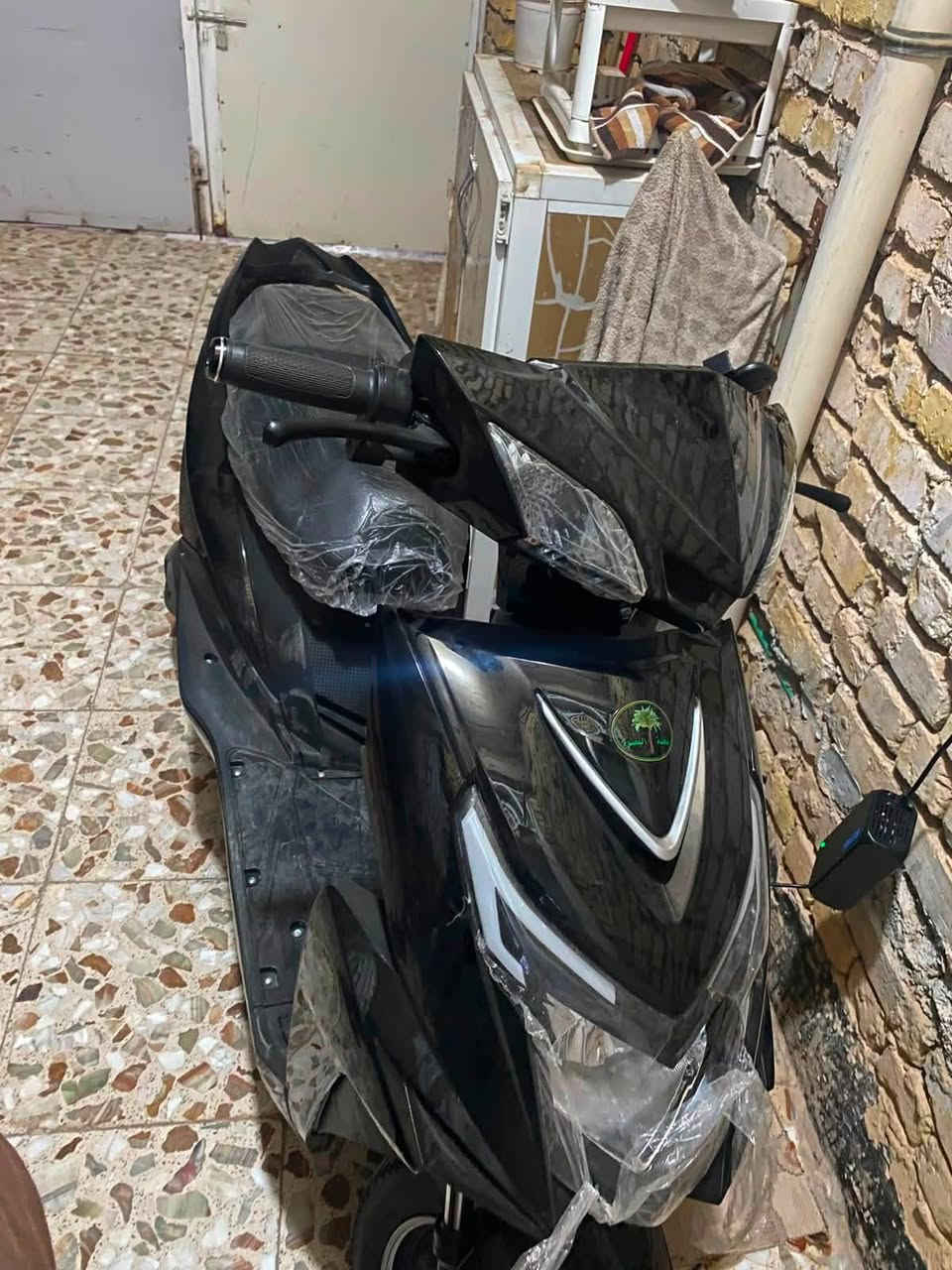 سلام عليكم دراجه ماكس شحن ٦ بطاريات دراجه حلوه ونشطه تمشيك ٣ ساعات بدون وقوف مستعجل عل بيعتها ب٧٥٠ وبيها مجال للشراي *********** اتصل 
وتشلع عيوني
