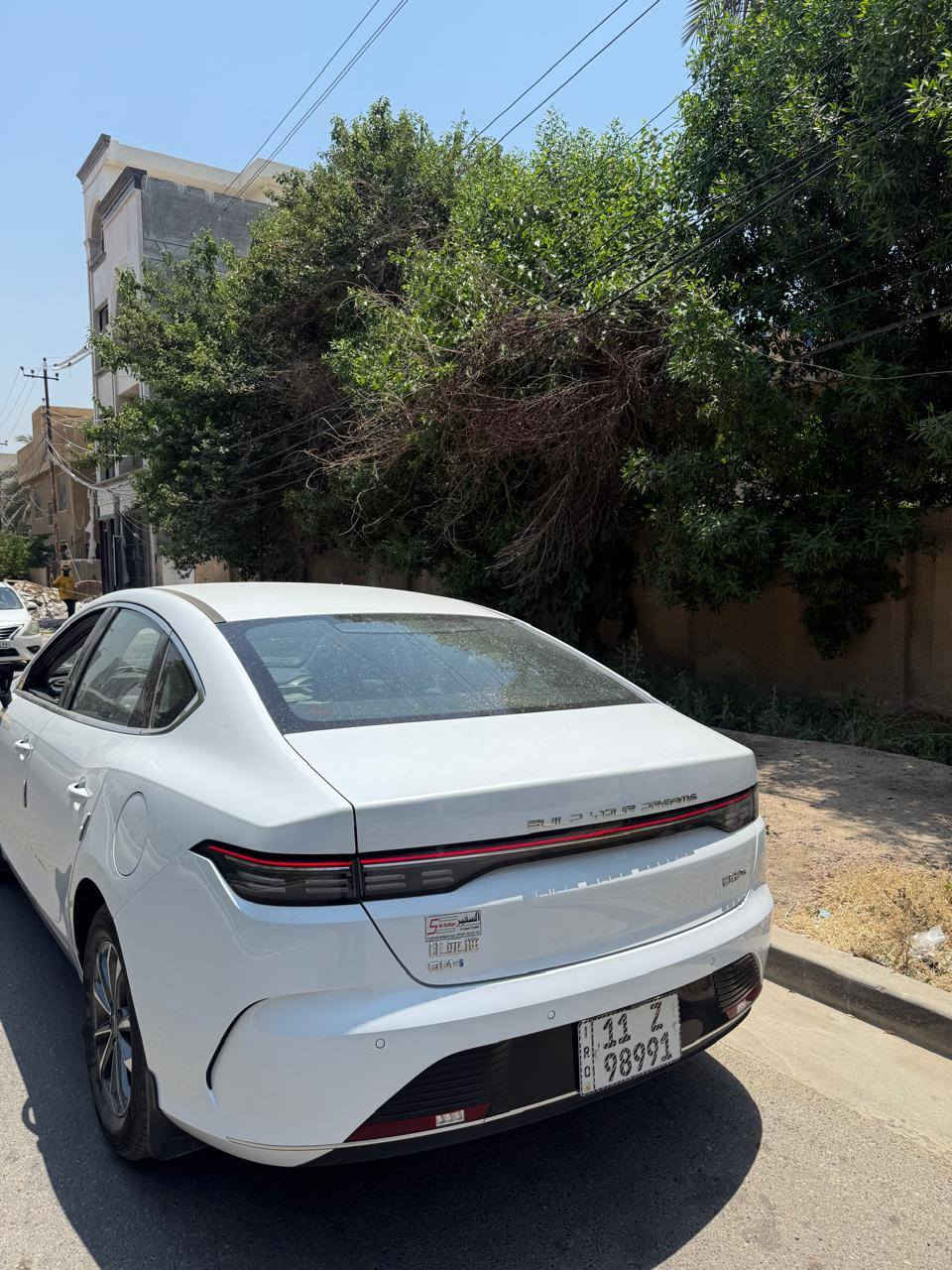 دستروير موديل 25
ماشيه 10 الف 
بدون ايرباك 
على حادثه 
السياره شغاله وتمشي مابيه اي مشكله 
السعر 14 مليون و700 الف وبيه مجال 
الشراي يتصل 
عنوان السياره بغداد حي العدل
***********
