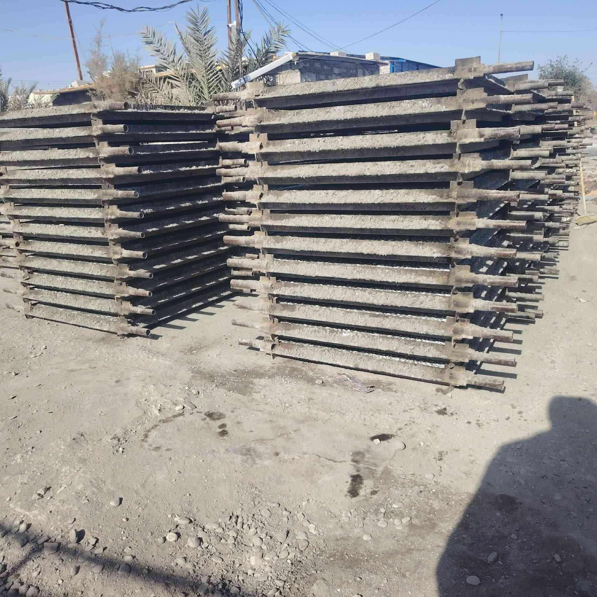 قالب للبيع سمك3ونص العدد 145قالب العنوان ديوانيه رقم ***********
