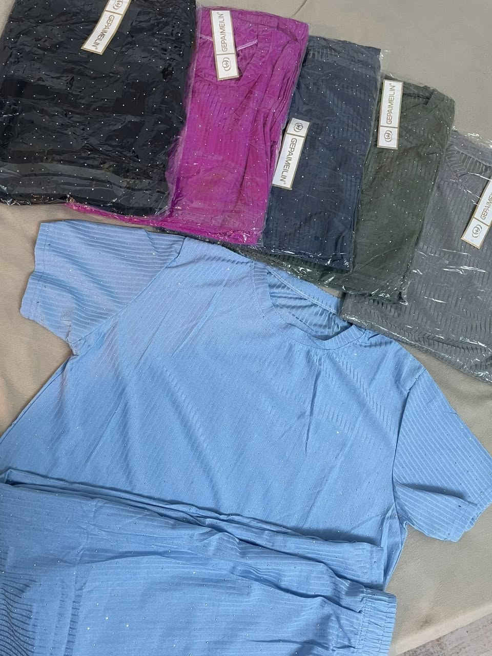 🎁 #عرض_خاص_للعيد 🎁
#سعرالقطعة: 10 آلاف دينار فقط! 🔥
(الكمية محدودة جداً)
قياس فري سايز من وزن 50 الى 58
📍 للحجز والاستفسار:
أرسلي صورة القطعة مع العنوان والرقم إلى الخاص 📩
للحجز والاستفسار يرجى مراسله الصفحه🤳
للحجز ع رقم وتساب 
7773332270📞
7716639035📞
يوجد توصيل
🚕 بسمايه الف
🚕 بغداد 5000
🚕وكل محافظات العراق 6000
يوجد دفع ماستر💰💰@أبرز المعجبين
