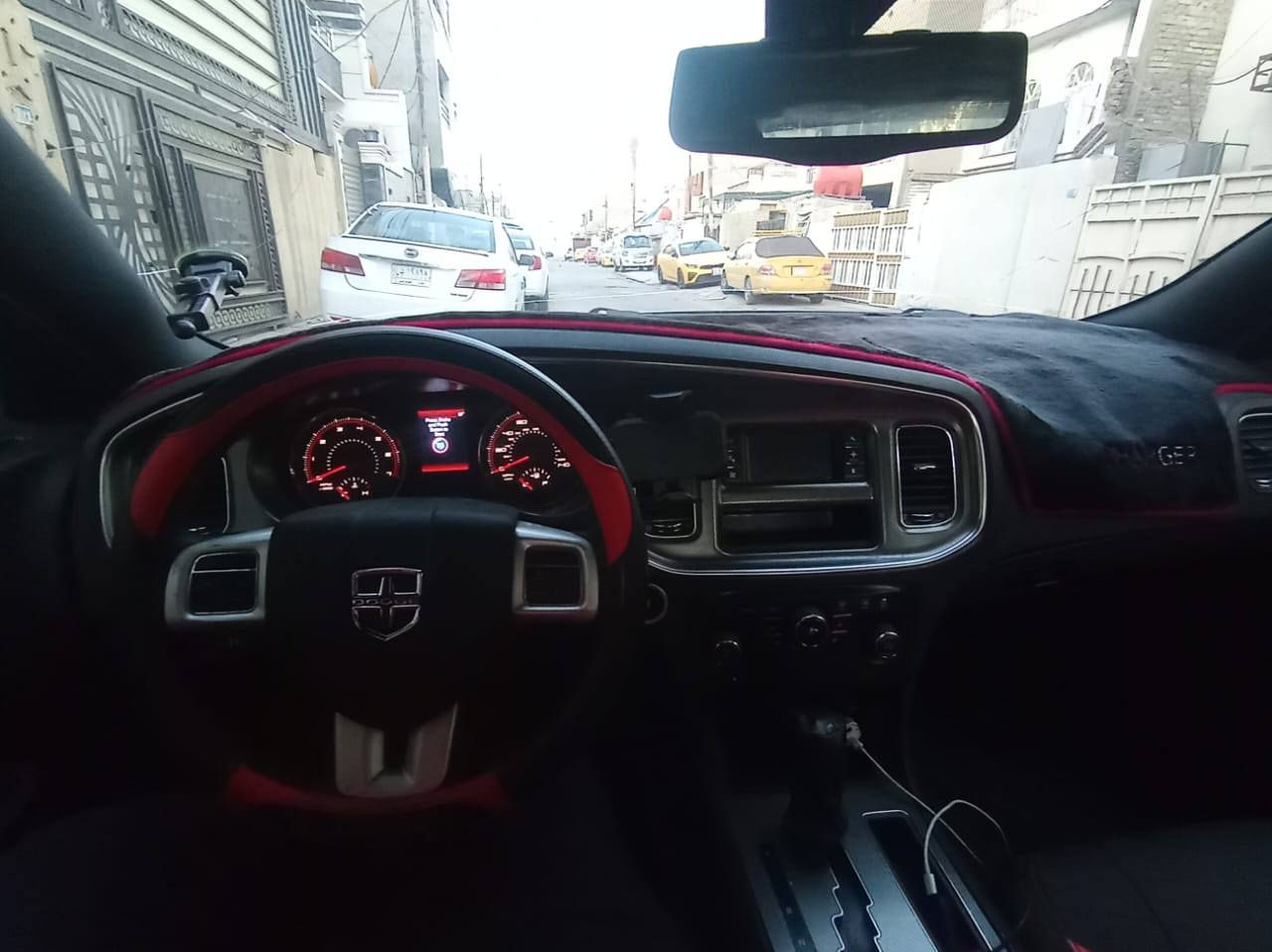 سلام عليكم جارجر للبيع او مراوس حسب القناعه موديل ١٤ حادثهه خشم جاملغ بدون صبغ السياره بيهه بارد مكانات بسيطه مواصفات معروفه فول عدا الفتحه تشغيل ع بعد بصمه ترحيب ع بعد 
كير محرك خير من الله السعر ١٤٥ وبيهه مجال قليل ***********
