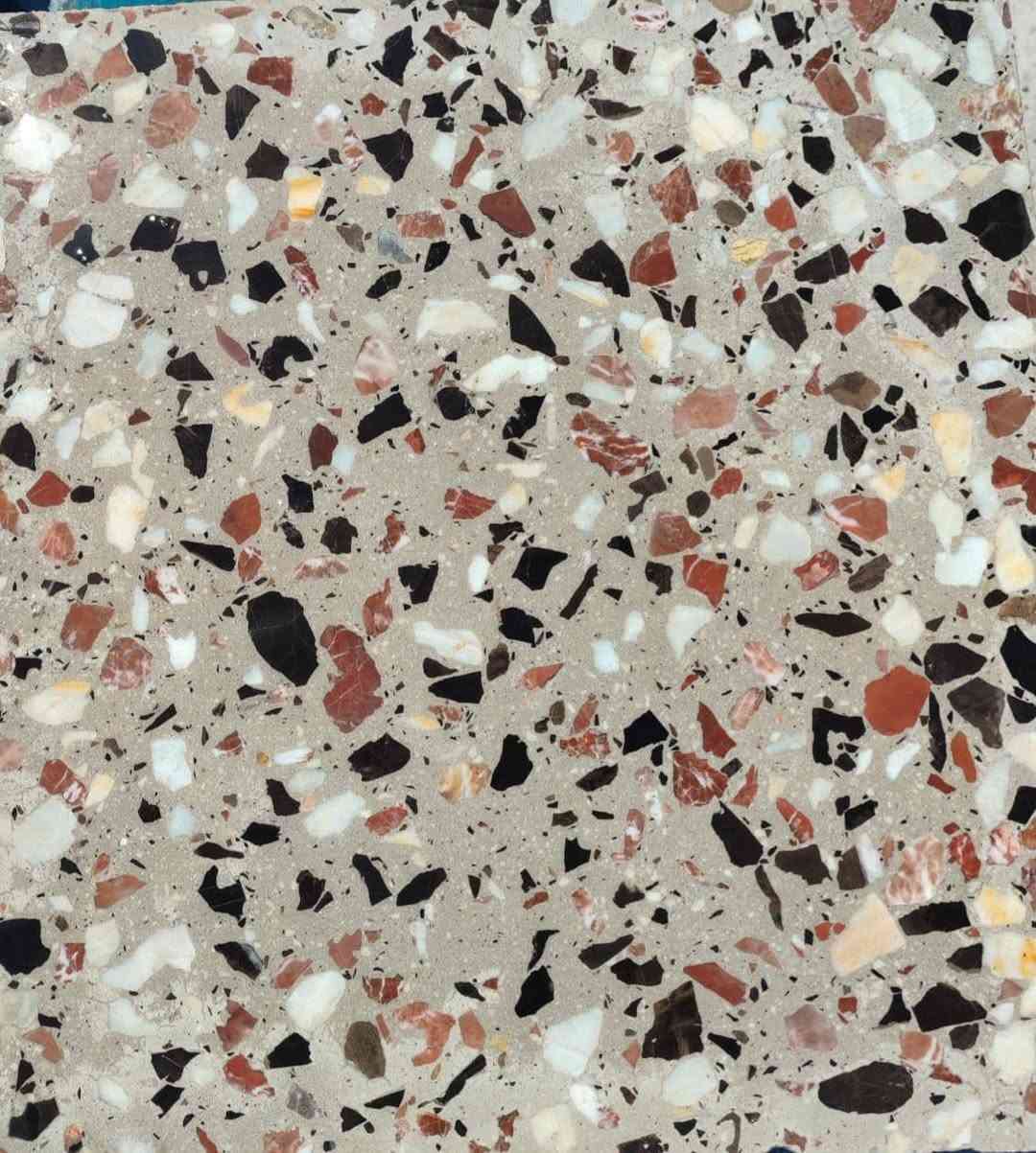 يوجد كاشي/ كراجات  طرامي /مماشي اقساط شهري /***********
