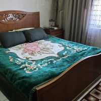 ٦ قطع • خشب صاج • بحالة ممتازة