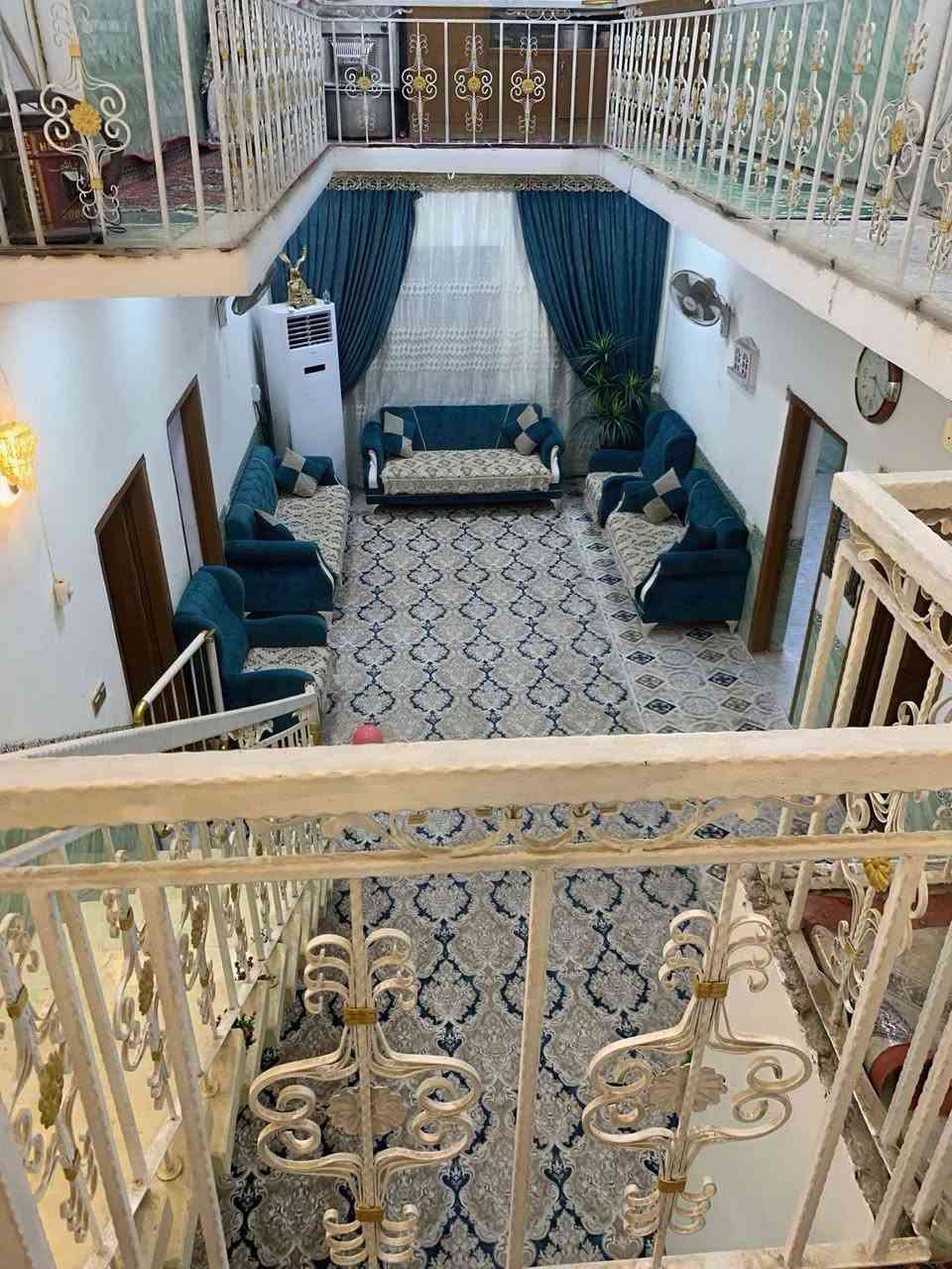 بيت  للبيع زراعي سند ٢٥ 
٢٠٠ متر  طابق واحد (استقبال ومطبخ وصاله وغرفتين نوم وصحيات )
طويريج قرب نزلة بنات الحسن خلف المجموعه الملكيه الاهليه ،خلف جامع  فاطمة الزهراء ،،مقابيل حي الزهراء 
***********
