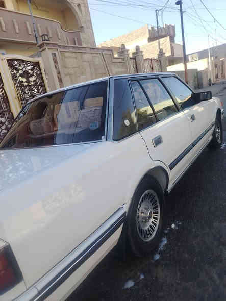 السلام عليكم سوبر كراون موديل 1984 سياره مكفوله كفاله عامه طم المامي وخلفي جديد محرك وكير شرط سياره مال بيت رقم جديد انكليزي هزه جديده  محرك 6 سرندر تبريد 🥶 ثلج شاشه كامره تانكي بانزين 80 تايات جديده سعر 75 بيها مجال 👍
***********
***********
