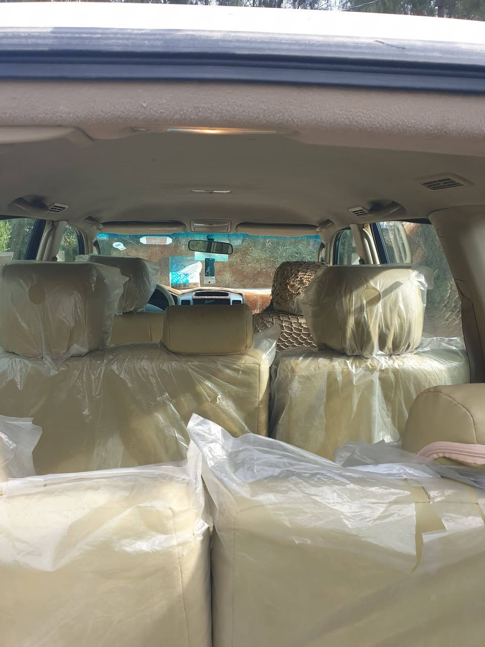 ابرادو 
2008رقم انكليزي صلاح الدين 
بأسمي هزة جديدة وسوينة جديدة لسنة 28 محرك 4سلندر 
السعر 137ورقة وبيها مجال 
***********
