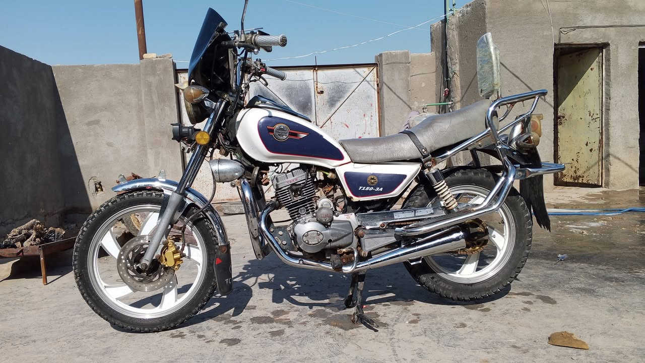 سلام عليكم دراجه تايموته للبيع موديل 2009وتعمير 23دراجه اي نقص مابيها مكاني رفاعي للستفسار علا رقم ***********
