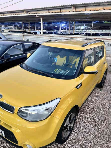 كيا صول موديل 2015 خليجي مكينه 2000 دوش مرغوب. مكفوله  من صبغ وتبديل فقط مكانين بارد زغار اربيل سنويه جديده ورقم هزه جديده سياره وضع شركه جديده كلش ونضيفه. سعر 127 قفل مكاني ديوانيه. *********** بغداد
