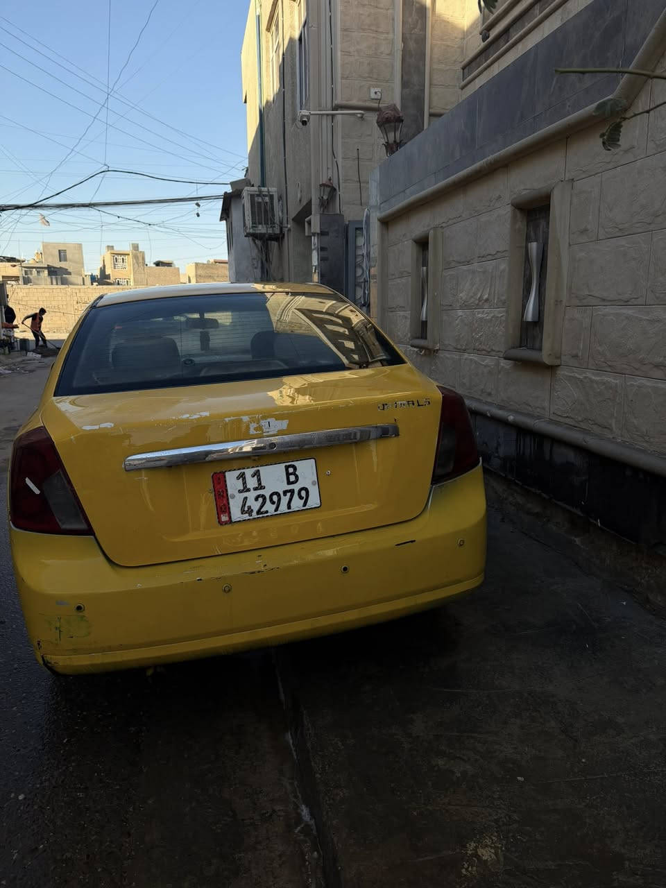 أوبترا 2011 الشركه العامه للسيارات 
بيها قبق جنطه تبديل دعاميه 
كير نضيف ما بي شي 
مكينه بيها نفخ 
تبريد كمبريسر 
رقم بغداد جديد إنكليزي ب اسمي 
السعر 52 وبيها مجال 
العنوان بغداد الشعب حي البساتين 
الاتصال على الرقم 
***********
