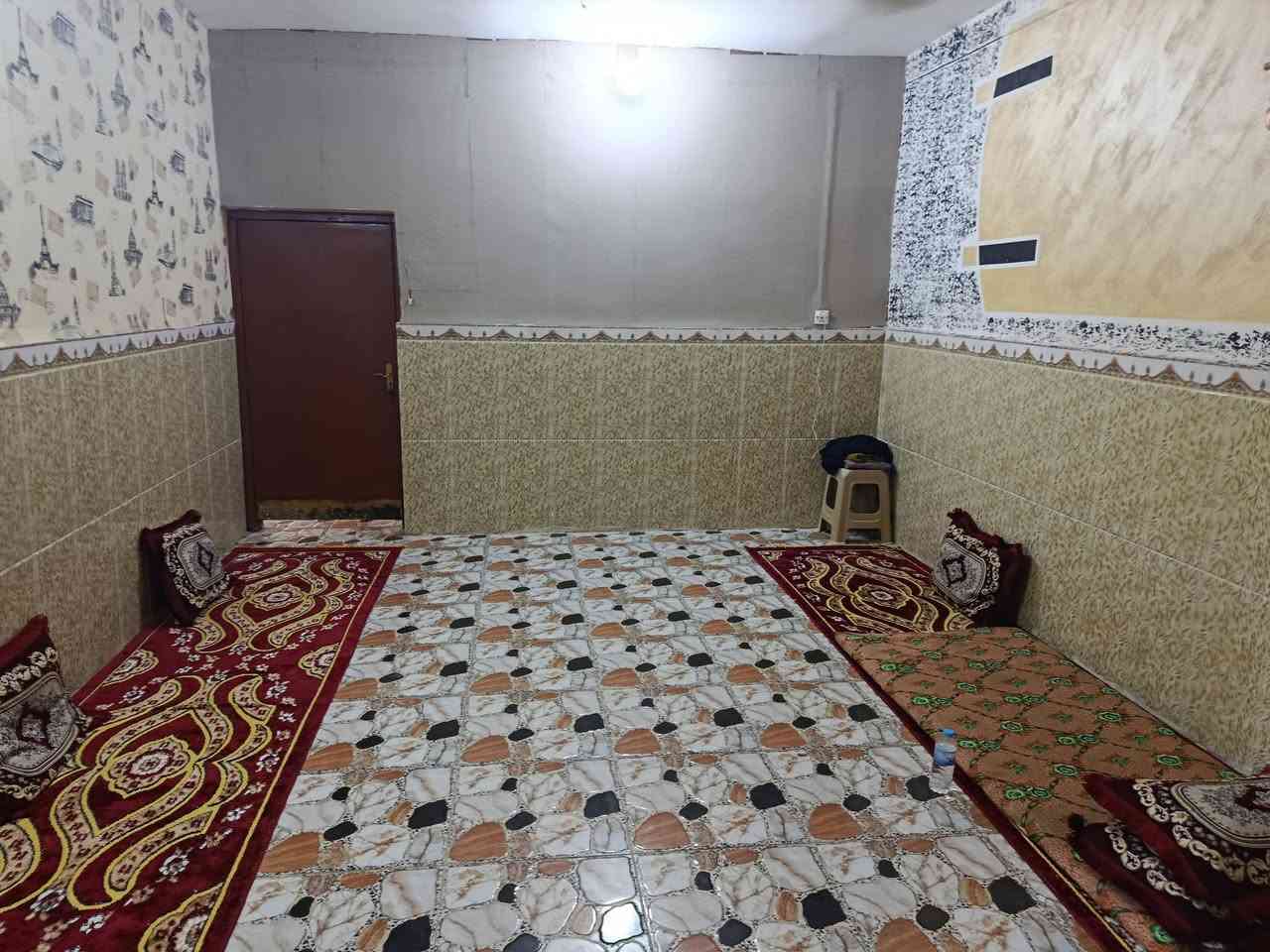 دار للبيع المساحة 200متر المكان دور العمال قرب تارتان ليفربول للاستفسار الاتصال ***********
