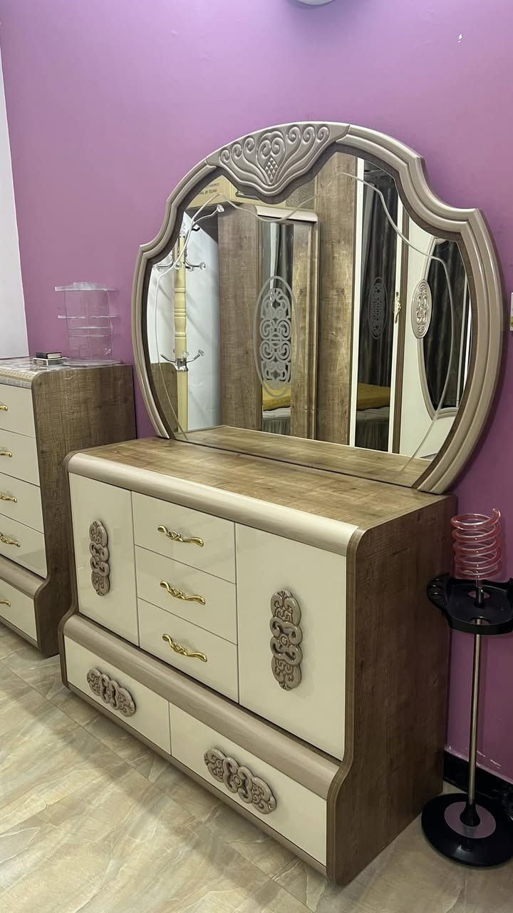 غرفة للبيع مابيها اي ضرر رايديها ٩٠٠ وبيها مجال


**إذا كنت صاحب هذا الإعلان وتريد حذفه لأي سبب، رجاءا أرسل رسالة إلى الدعم الفني**