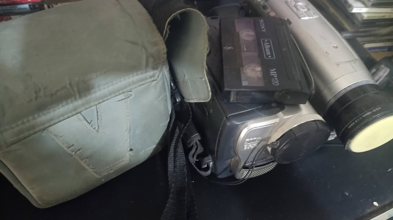 والسلام عليكم من رخصت الاخ الادمن كامرات شغالات بدون شاحنات ابيعهن فحم سعرهن 50 الف ثلاثتهن فحم موجود خاص


**إذا كنت صاحب هذا الإعلان وتريد حذفه لأي سبب، رجاءا أرسل رسالة إلى الدعم الفني**