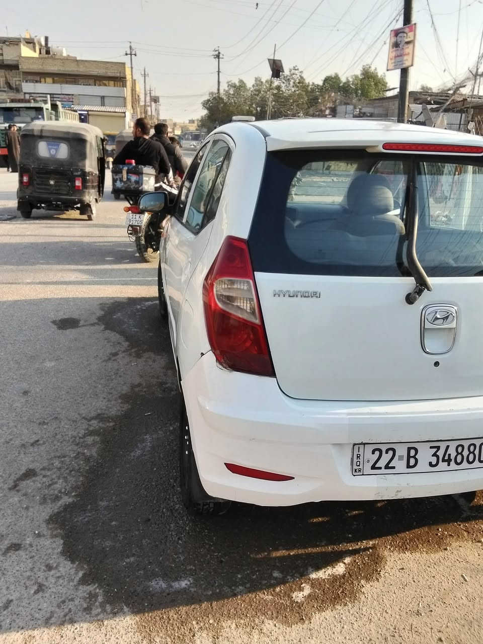 ✨🚗 للبيع هيونداي i10 – أنيقة، اقتصادية، وجاهزة فورًا 🚗✨

إذا تبحثين عن سيارة عملية، مريحة، وسهلة القيادة داخل المدينة
👉 هذه السيارة خيار مثالي 👌

🔹 النوع: هيونداي i10
🔹 سنة الصنع:2012
🔹 الممشى: 34,000 كم فقط
🔹 الحالة: نظيفة جدًا ✨ بدون أي نواقص
🔹 الاستخدام: خفيف ومعتنى بها

💖 مناسبة جدًا للنساء

حجم عملي وسهل الركن

قيادة ناعمة داخل الزحام

صرفية وقود قليلة

شكل أنيق ومريح للاستخدام اليومي

💰 السعر: 75 ورقة (قابل للتفاوض للجادين)
📍 الموقع: بغداد – العبيدي
📞 رقم التواصل: ***********

🔔 فرصة مميزة لسيارة نظيفة ونادرة بهذا الممشى

#هيونداي_i10
#سيارات_للبيع
#بيع_وشراء
#بغداد
#العبيدي
#سيارة_اقتصادية
#سيارة_للنساء
#سيارات_نظيفة
#فرصة_مميزة
#سيارات_العراق
