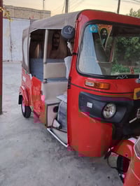 تكتك 22 للبيع المكان بغداد تقاطع النهروان 07854612364