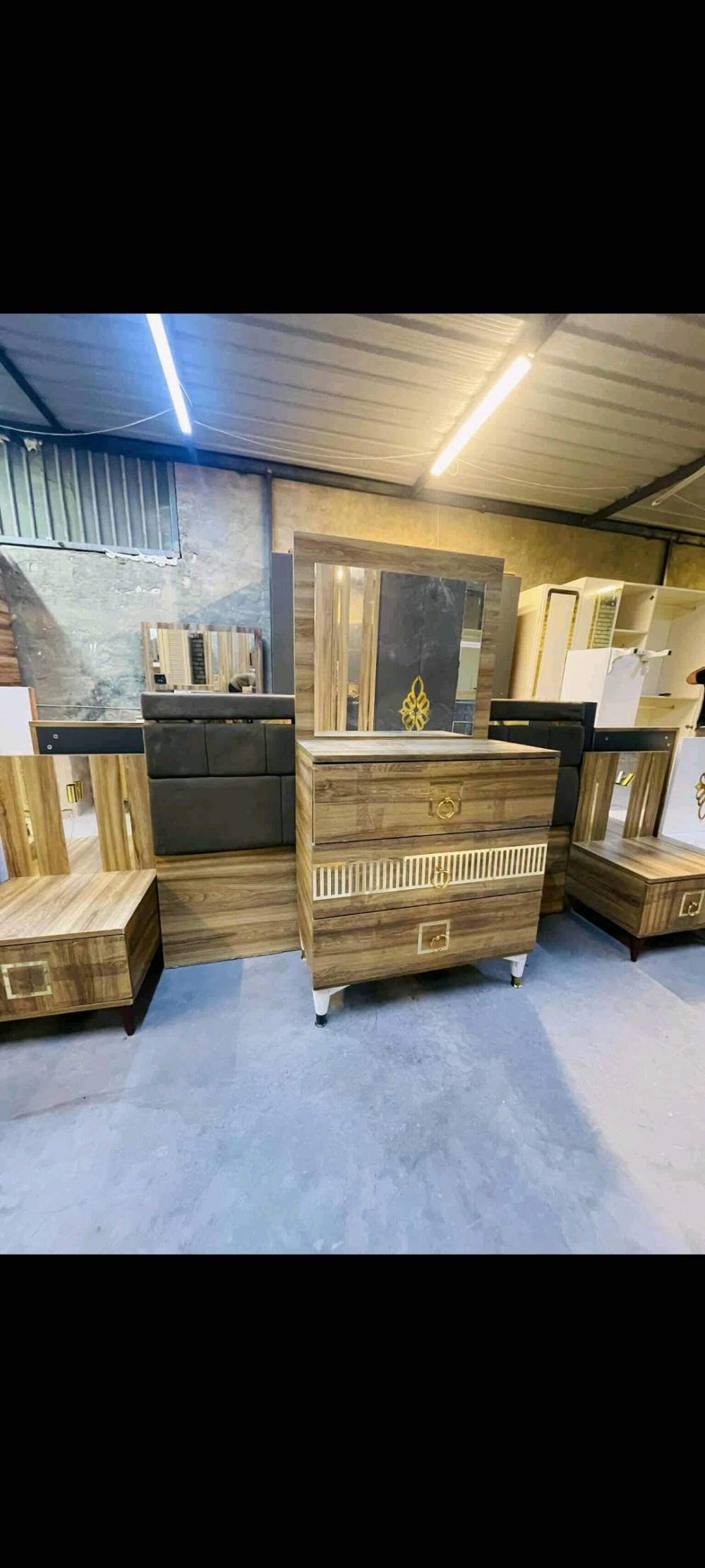 غرف كاملة نضيفة تركي عنوان بغداد حسينية 