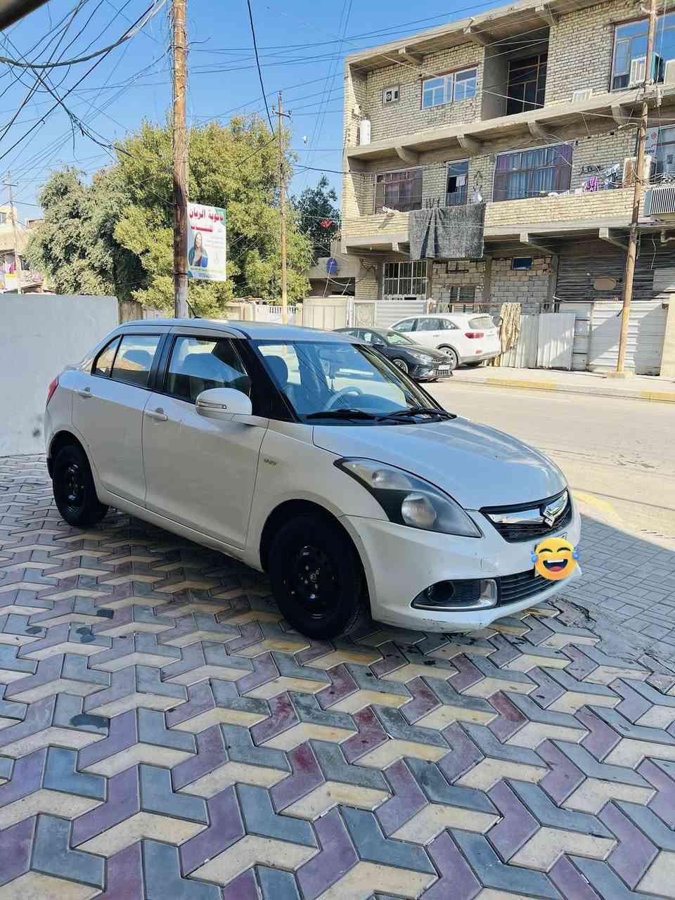 للبيع
سازوكي سويفت دزاير 
2016 ماشيه 50 الف
رقم بغداد الماني
سياره بعدهه ع وضعيه الشركه
مكفوله كفاله عامه 
جاهزه مابييه اي نقص

السعر :80$
مكاني بغداد
للاتصال (***********)
