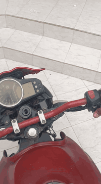 سلام عليكم اخوان سايم بطح شغال نكره الكشر مو كلش نضيف محرك نضيف معدل وشلعه خير من الله متواجد واتساب فقط ***********
