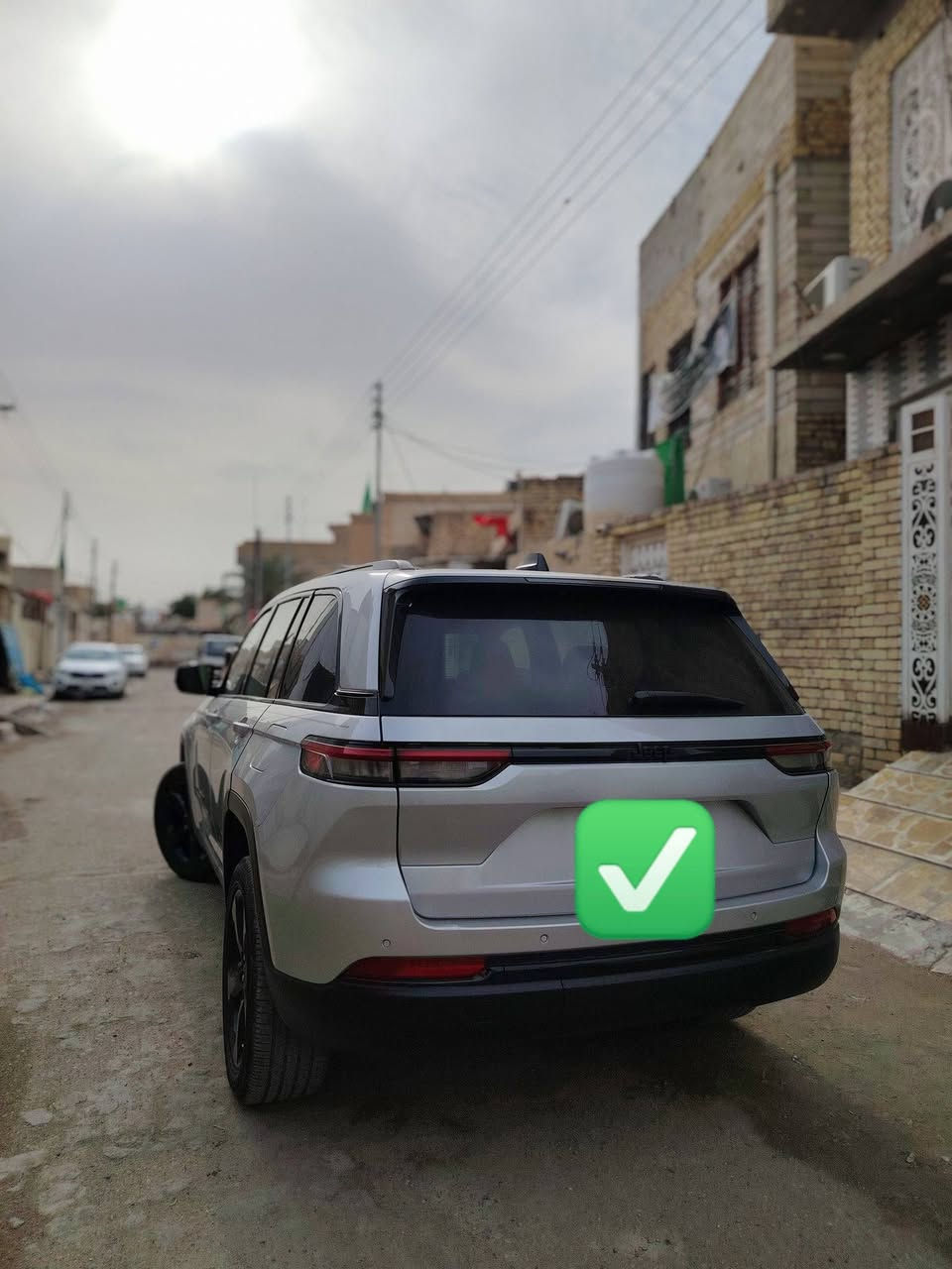 السلام عليكم جيب لاريدو موديل 2023
السياره مكفوله كفاله عامه فقط لحيه الدعاميه الاماميه  ماشيه 26الف مواصفات نص فول رقم بغداد 5راكب العنوان ميسان العماره الاستفسار الاتصال على الرقم ***********
