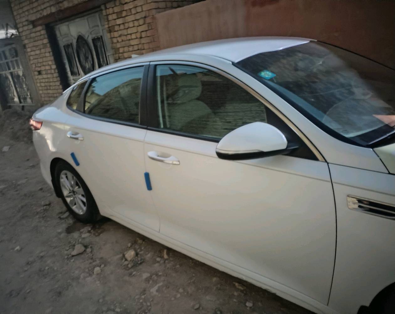 🚗 للبيع أو المراوس
كيا أوبتيما FE أمريكي 2017
 محرك 2.4 GDI  ماشيه 61 ألف فقط  مكينة وكير كفاله، مبدل بنيد فقط،  داخلية نظيفة لونين، السيارة حره بأسمي. 
 رقم ذي قار خصوصي
💰 السعر: 130 ورقة، بيها مجال.
🔄 مراوس فقط مع سورنتو أو سنتافي موديل 2020 وأدفع فرق إذا اتفقنا
📍 الموقع: ذي قار - الناصرية.
📩 للاستفسار واتساب (***********)