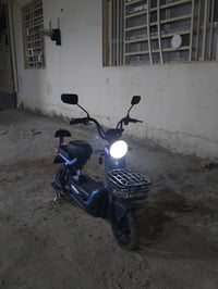 باسكل شحن • ٣ سرعات • ٤ بطاريات