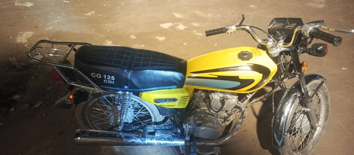 السلام عليكم دراجه موديل 26 مكان كربلاء 675 وبيها مجا📞***********
