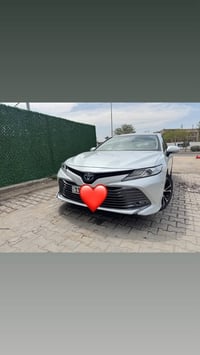 للبيع  كامري 2019 هايبرد SAS   بغداد باسمي  فووووول 1/1 لمتد مو gle  ك...