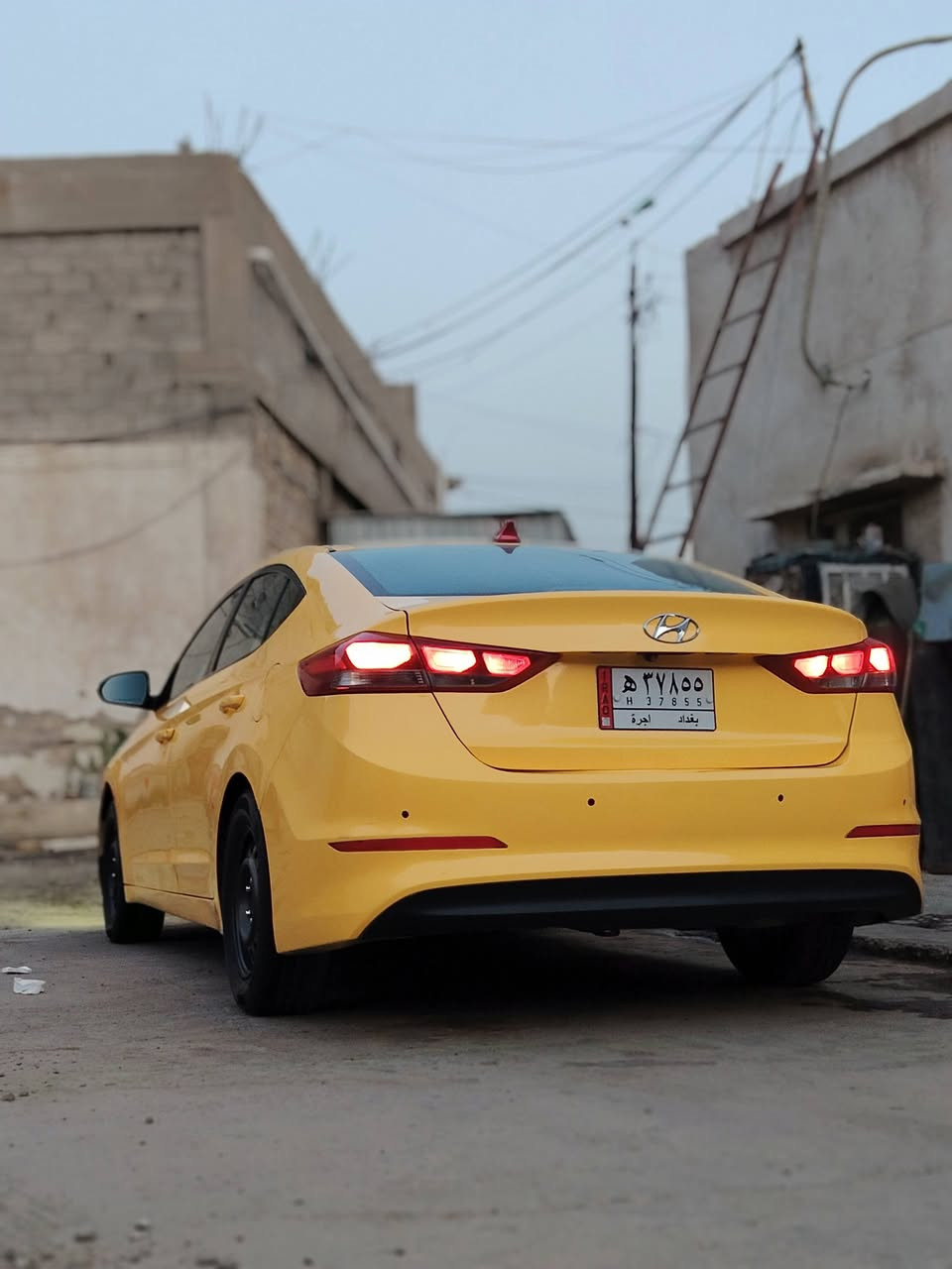 سلام عليكم النتره 2017 
امريكي حادث حلو بس دعامية نفسهة 
مرجعينهة سيارة جاهزة تخم تاير صدر جديد 
 مابيهة نقص المكينة مفتوحة غراض كلة اصلي وجديد 
بسمي تحويل مباشر
السعر 125
***********
