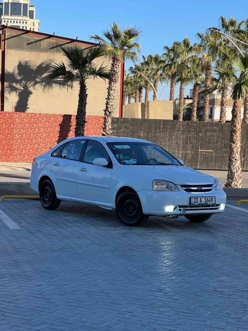 شوفرلێت ئۆپتڕا ٢٠١١ LS 
٢ پاڕچە و نیو بۆیاغ بەبێ ژۆرێ
گێڕ مەکینە تەبرید بەشەرت
تحویل و غڕامە بەشەرت
یەک دینار مەسرفی تێدا نییە 
کامل کمالیاتە و نەقسی نییە لە جوانکاری
سعری ٨٦ وەرەقە و مەجالی برایانەی تێدایە
بۆ پەیوەندی 
***********
***********
واتسئاپ أربيل, العراق
