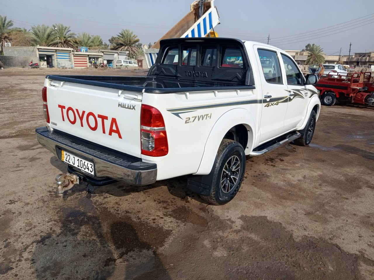 سلام عليكم للبيع بيكم هايلوكس موديل 2015 مكفوله كفاله عامه رقم ربيل بسمي شاصي 22 مكينه ما مفتوحه سبير منازل سياره مثل مابلصوره مكفوله من لبارد ولصبغ  مكاني بغداد ***********.  ***********
