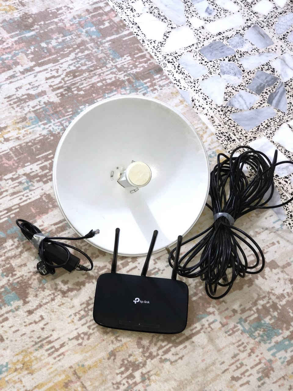 السلام عليكم ورحمة الله وبركاته 

نانو مع راوتر و واير 
السعر 125 الف

العنوان النجف الاشرف ابو صخير ناحيه الحيره 

للاستفسار وتساب ***********
