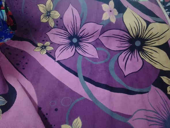 زولية جديدة بنسبة 99 بالمية 3×3 متر 
للاتصال واتساب ***********
