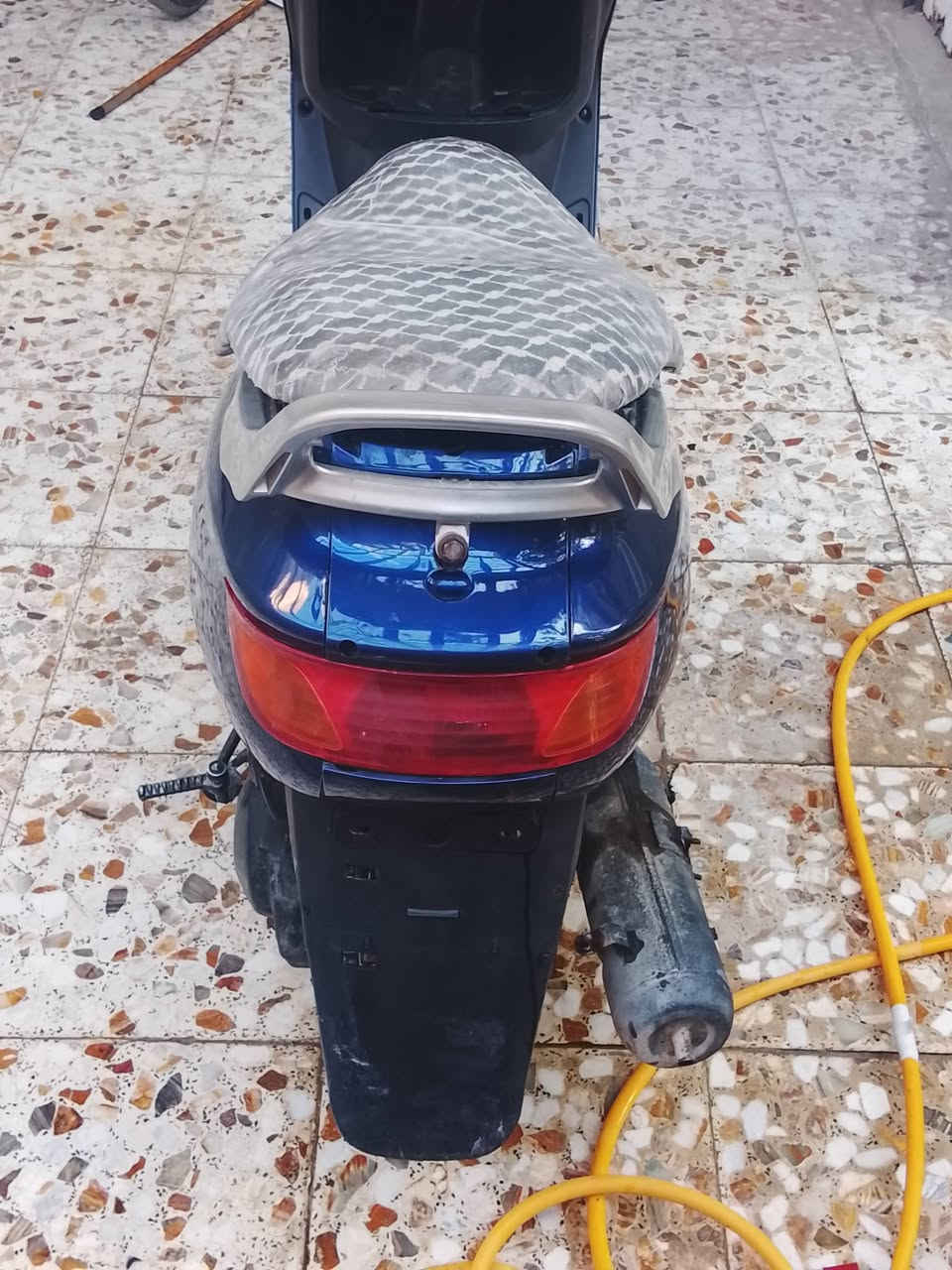 #لبيع دراجه فراشه 140حجمه و نضيفه وكامله شغاله وبيه شلع ومعدل وشغاله سلف وهندر  سعر 200الف وبيه مجال قليل الشراي العنوان نجف الاشرف حي ميلاد شارع مزارعة سيد علي الراقم
*********** وشكراً
