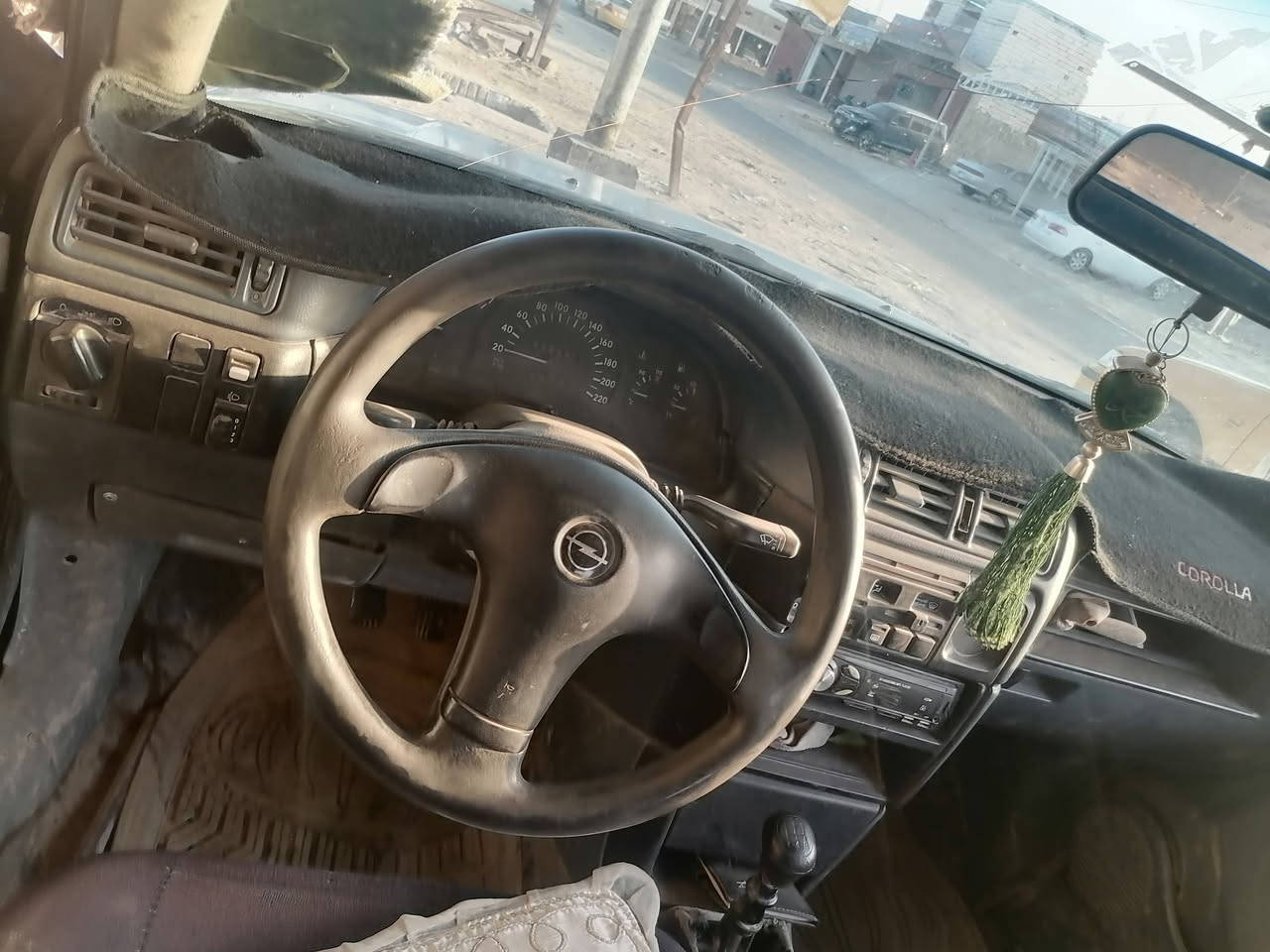 اسلام عليكم للبيع فكتره موديل 1990 السياره جاهزه مكينه كير حداديه رقم بابل سنويه صاقطه 
السياره جاهزه من الدعاميه للدعاميه مصبوغه عام بدون حادث السعر 30 وبيه مجال بصيط 
مكاني الدوانيه مهناويه *********** غير متواجد عل فيس
