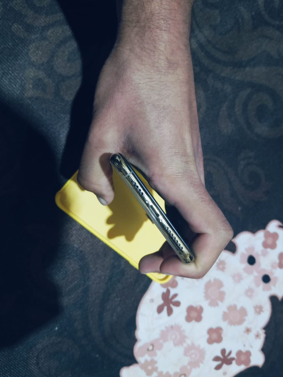 ايفون اكس اس ماكس ابلادي فقط مبدل بطاريه اصليه ذاكره 256 بطاريه 100 فيس ايدي فرمت حدث كله شغال  على الفحص اي شيء يطلع بي تاخذه بلاش للبيع فقط سعر 180 وبي مجال شراي راسلني خاص او اتصل مو شراي اعبر منشور***********
