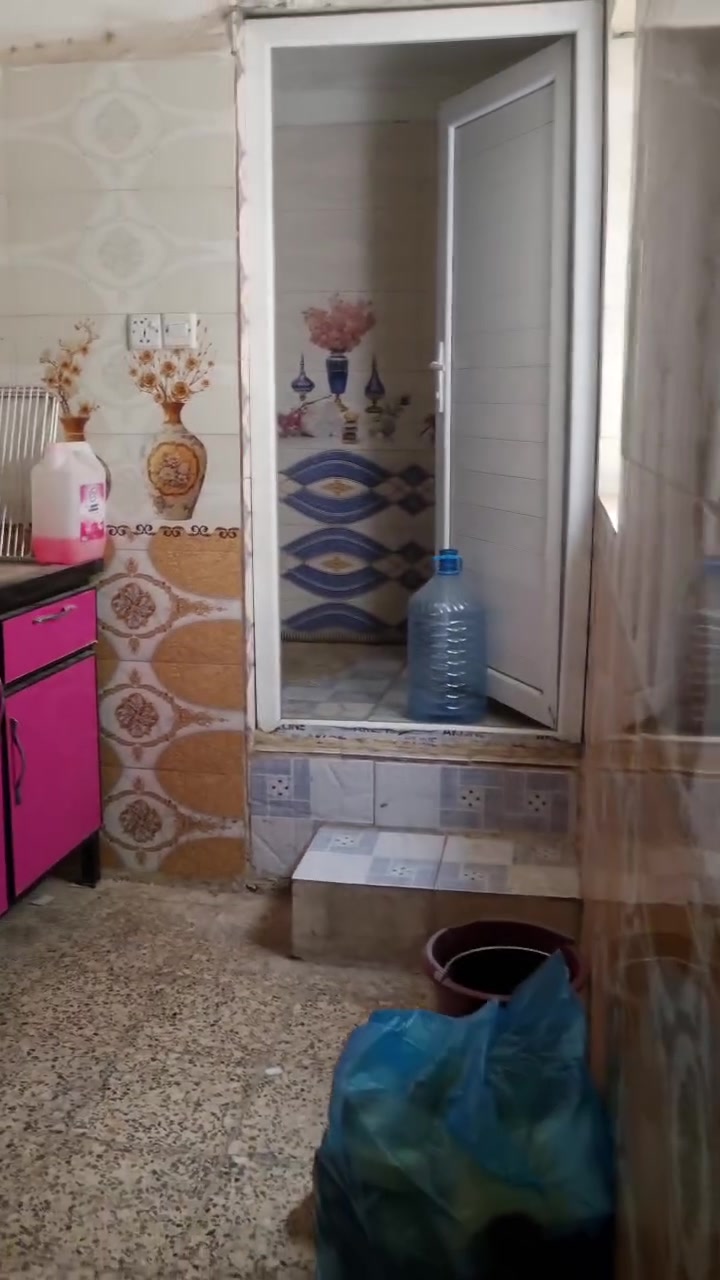 شقة سرقفلية للبيع بسعر ۳۰ مليون
الايجار الشهري ٢٥٠ الف

الموقع الحرية الثانية على الشارع الرئيسي فوق مجمع رافد مقابيل مجمع فاطمة مباشرة


**إذا كنت صاحب هذا الإعلان وتريد حذفه لأي سبب، رجاءا أرسل رسالة إلى الدعم الفني**