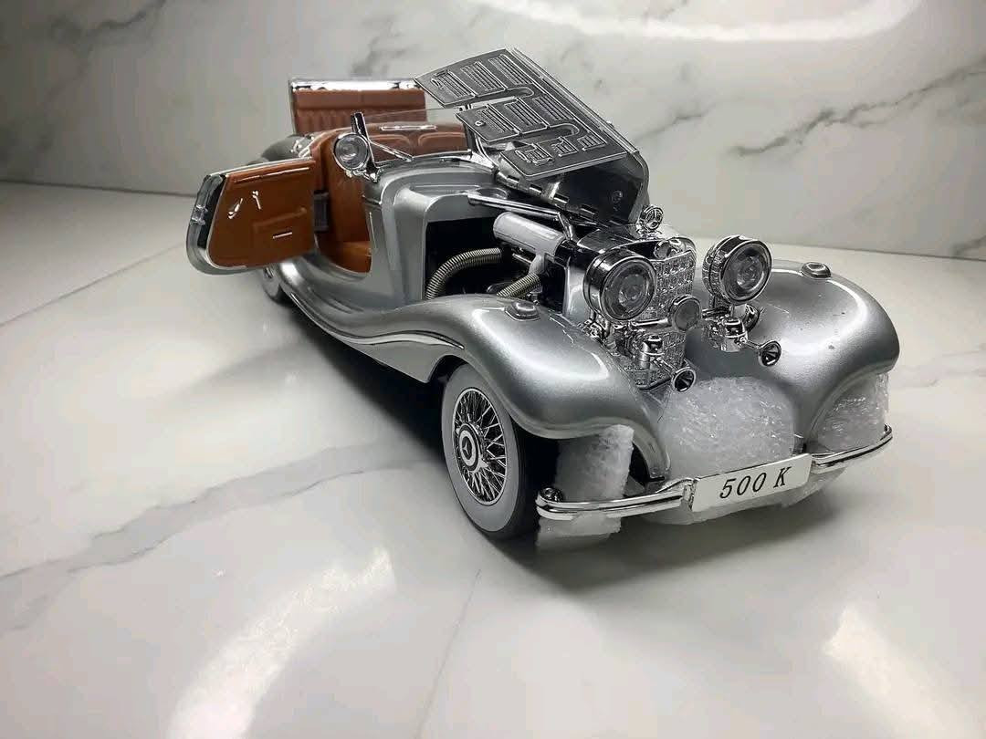 الفخامة  والجمال 🌹حديد ثقيل كوالتي ممتاز تتفتح ابواب بنيد جنطه محرك ضاهر سستم كامل صوت واضوية ستيرن متحرك دبلات امامية حجم ضخم 22سم القطعه فخمه ومميزة وثقيلة  التوصيل 5لايشمل اجور القططع


**إذا كنت صاحب هذا الإعلان وتريد حذفه لأي سبب، رجاءا أرسل رسالة إلى الدعم الفني**