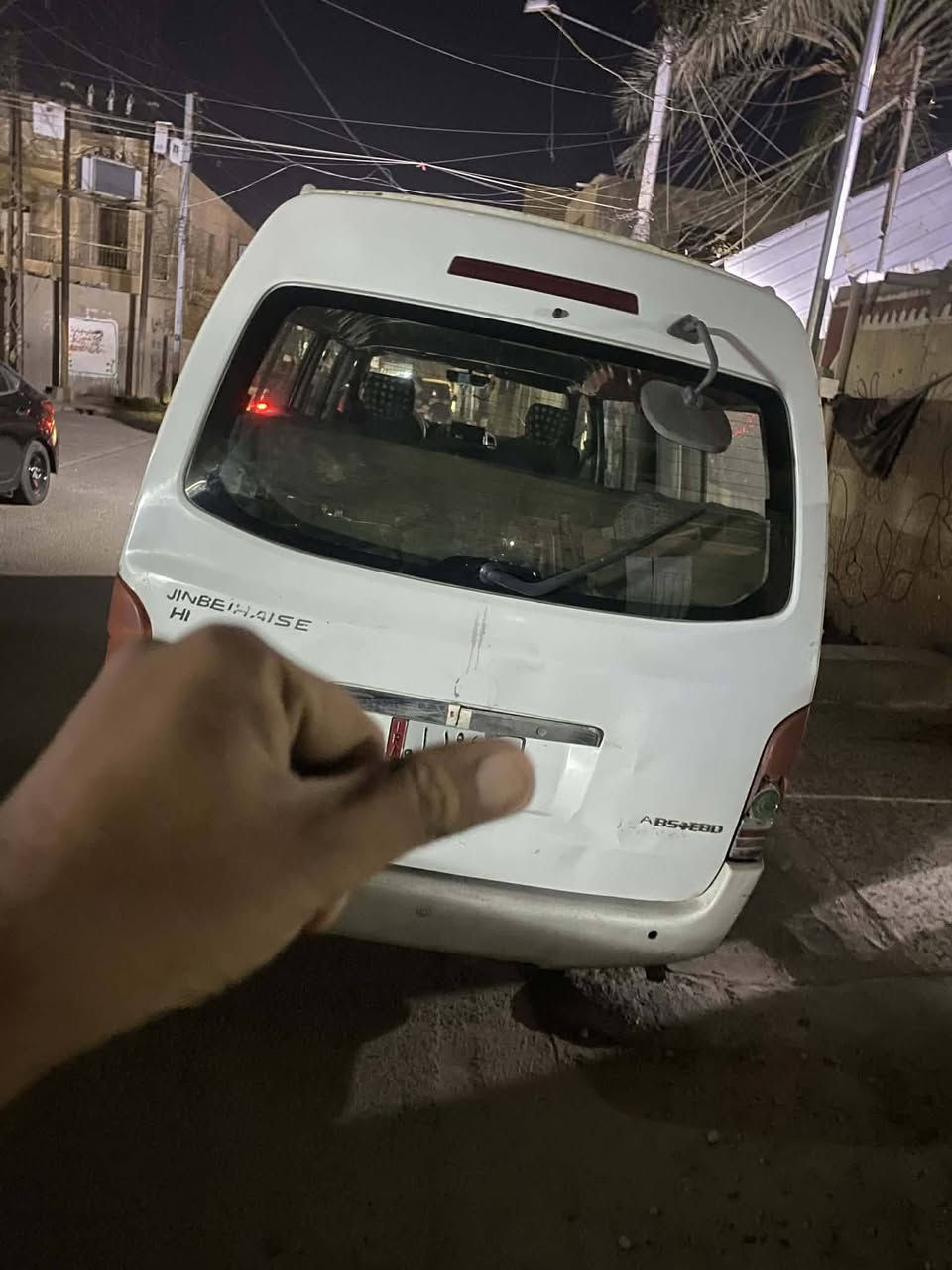 سلام عليكم اج وان مديل ٢٠١٤سياره جاهزه خير من الله مكينه جديد صدر جديد ما نقصه شي كبل الشارع   بلنشر  رقم ابو سياره  ***********
