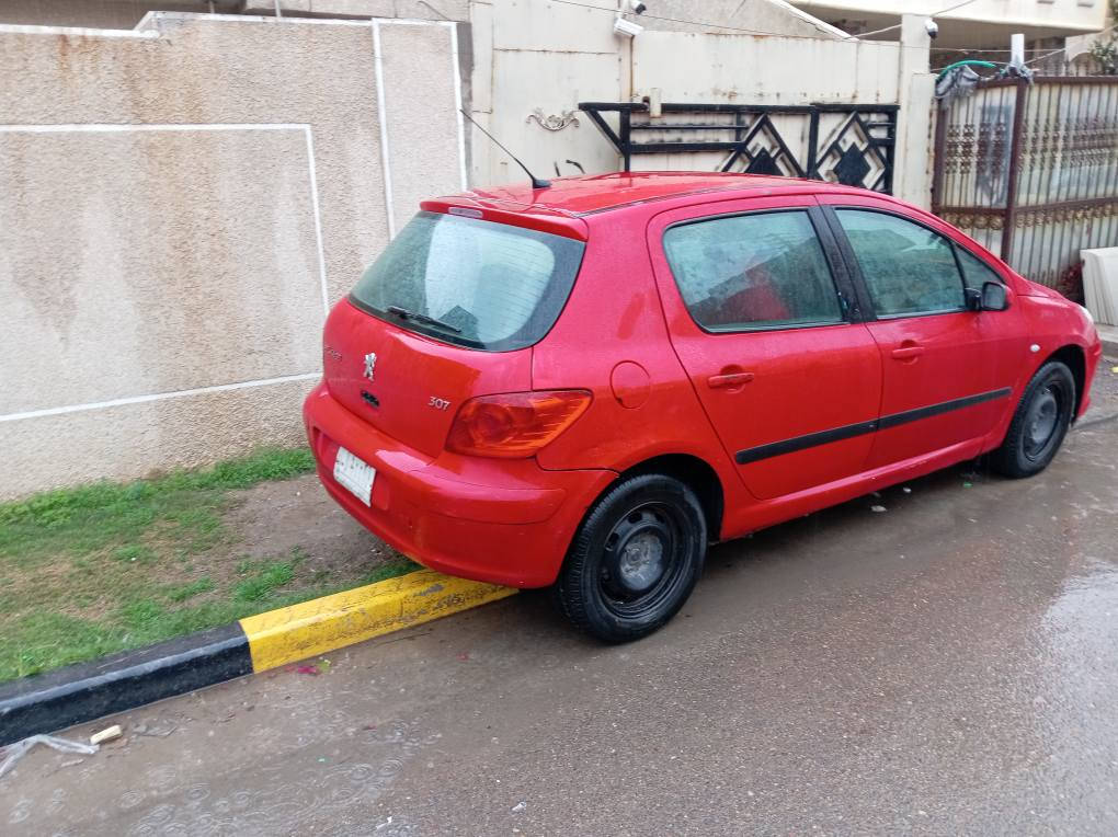 السلام عليكم بيجو 307اوتماتيك موديل 2006 السعر 41مكان السياره بغداد حي الجهاد كير مكينه تبريد صدر تايرات كله نضيف بسمي السنويه الغاية 2028 مشروع وطني تحويل بغداد رقم نجف يلي يحول يطوه الرقم الإنكليزي الجديد 👍 *********** بغداد, العراق
