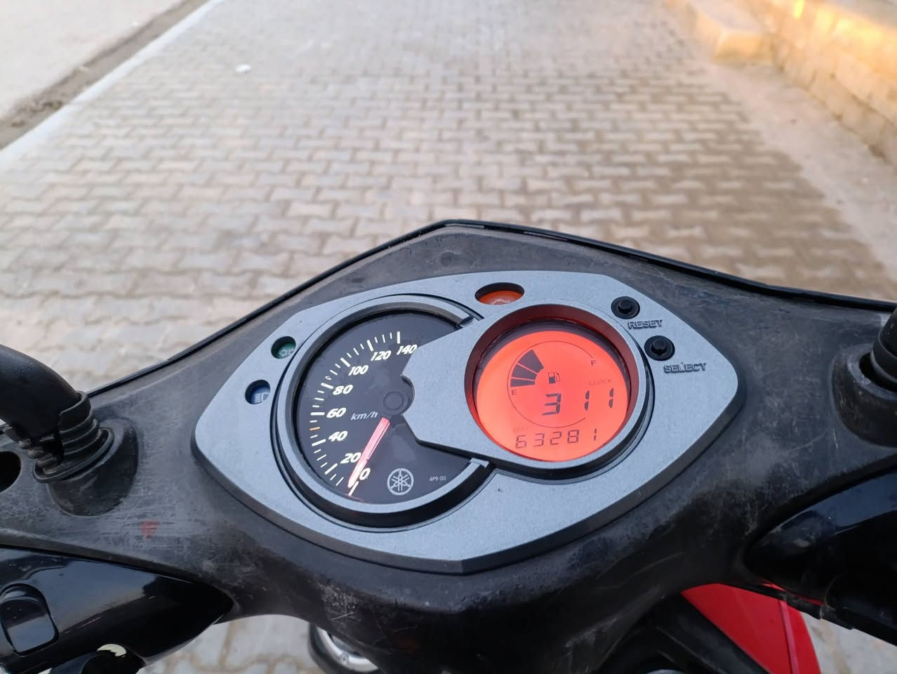 السلام عليكم
سكنس نوزل ما مفتوحه للبيع
مواصفات: كهربائيات شغاله كله سلف هندر. نوزل و فيت بم و زوج تايرات توني مبدل ما صارلي شهر . دراجه نظيفه الله شاهد ما مبدل بيه اي شي كلشي بلاد
واتساب:***********
مكاني قضاء المدينه-السعيد-شارع الفرات
السعر: 1175#
