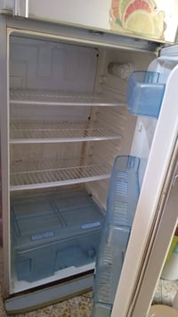 ثلاجة ٢٦ قدم • نضيف • الشعله ام نجم