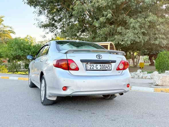 السلام عليكم.
بعد التوكل على الله 
للبيع سيارة تويوتا كورولا موديل 2008، مواصفات خليجية سعودية، فئة XLi. السيارة بحالة ممتازة، الضرر قطعة واحدة فقط البنيد  الأمامي أصلي بدون صبغ السيارة مكفولة شرط بدون اي نقص 
السعر ١١٩ بيه مجال للأستفسار اتصل ***********
