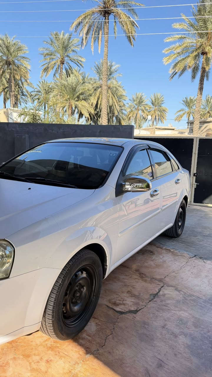 السلام عليكم
سيارة اوبترا (2009) للـبـيـع 
مكفولة كفالة عامة گير ومحرك وتبريد وتدفئة سيارة جديدة ونظيفة + رقـم مميز 
كاملة مكملة كل نقص مابيها 
تخم تاير جديد 
شاشة إلكترونية 
صدر امامي خلفي جديد 
السيارة نظيفة وحلوة ومرتبة مال بيت 
تحويل مباشر 
السعر 
85$
وبيها مجال بسيط 
العنوان  ديالى المقدادية قرية الاحمر ( ابو دهلاية)
الرقم 
***********
