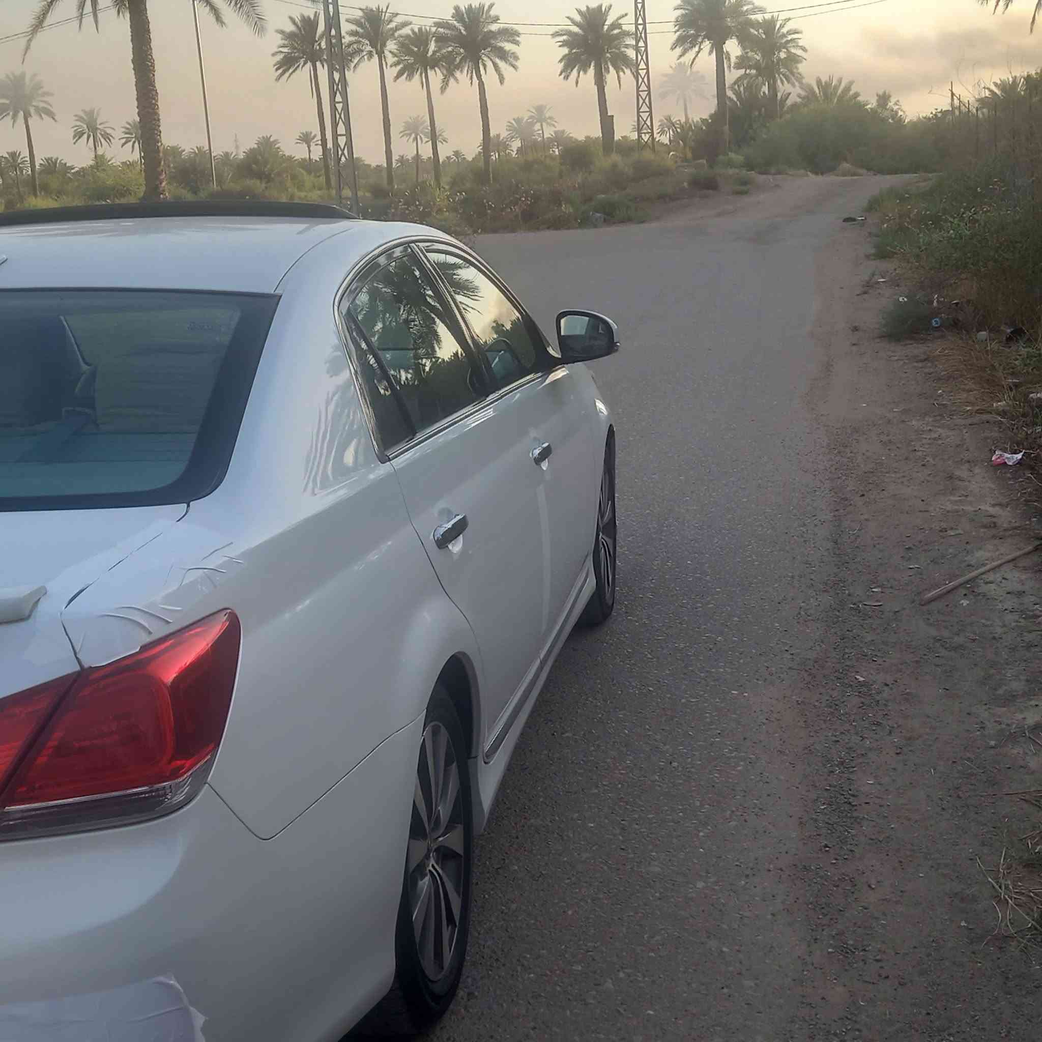 السلام عليكم افلون 2012 ورارد امريكي كلين تايتل  صبغ الجاملغ الايسر الامامي فقط  تدفئة تبريد  محرك جديد 6سلندر  3500 سلايد روف مثبت سرعة تحكمات ستيرن كشن كهرباء رقم بغداد تحويل ثاني يوم  
السعر 165وبيهة مجال 
للتواصل *********** 
العنوان بغداد
