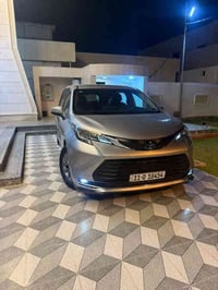 سينا للبيع موديل ٢٣  مواصفات XLE  بدون صبغ بيها بارد فقط  غراضه داخل س...